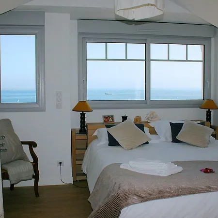 Le Pavillon De La Plage Tatil Evi